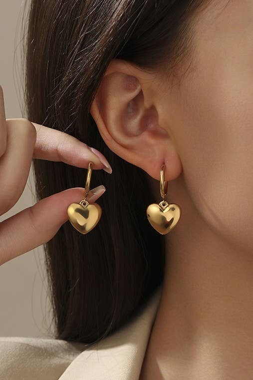 JOSSLYN by Wall to Wall - 18K STAINLESS STEEL TARNISH FREE HEART EARRINGS | 40E332