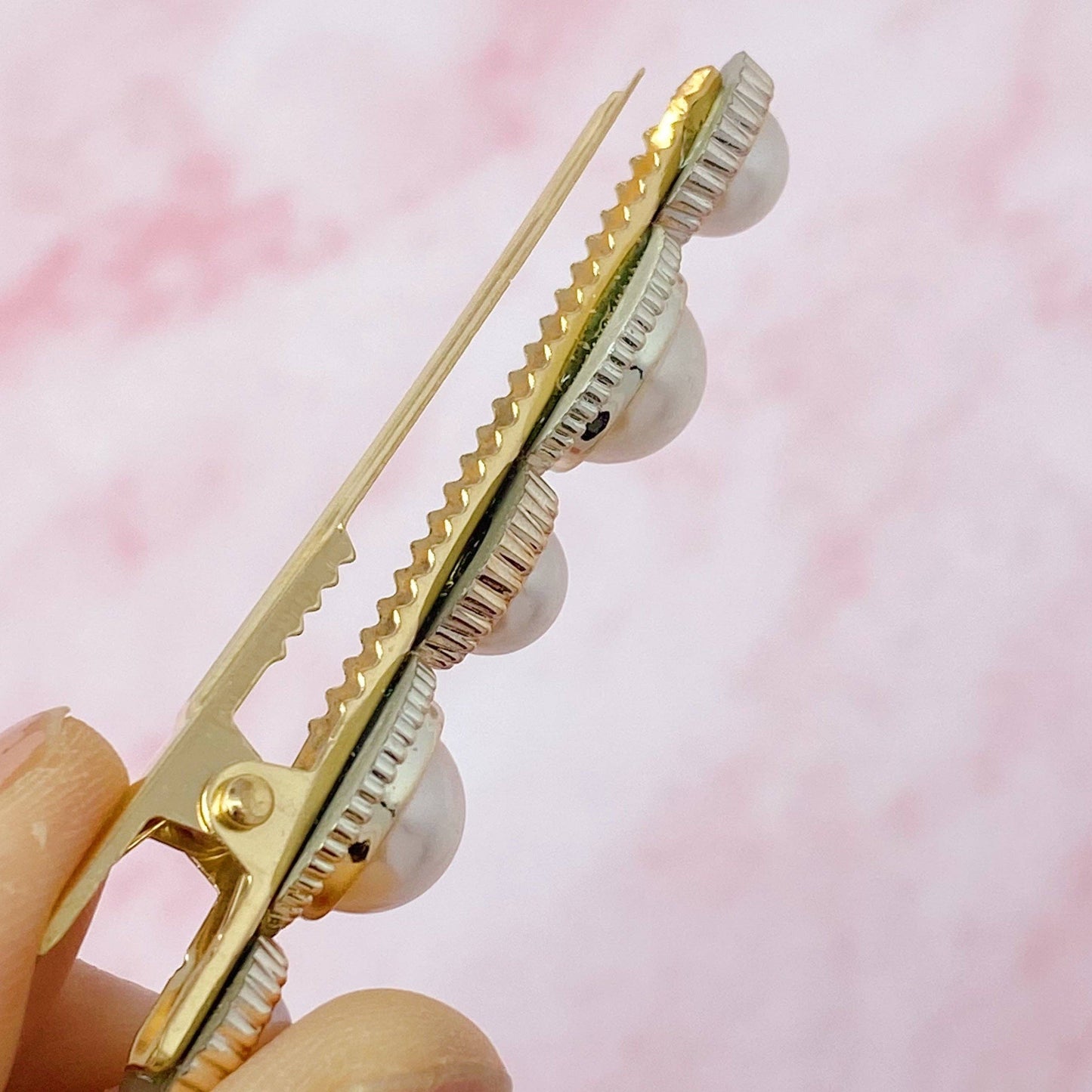 Marble Chain And Pearl Hair Clip Set