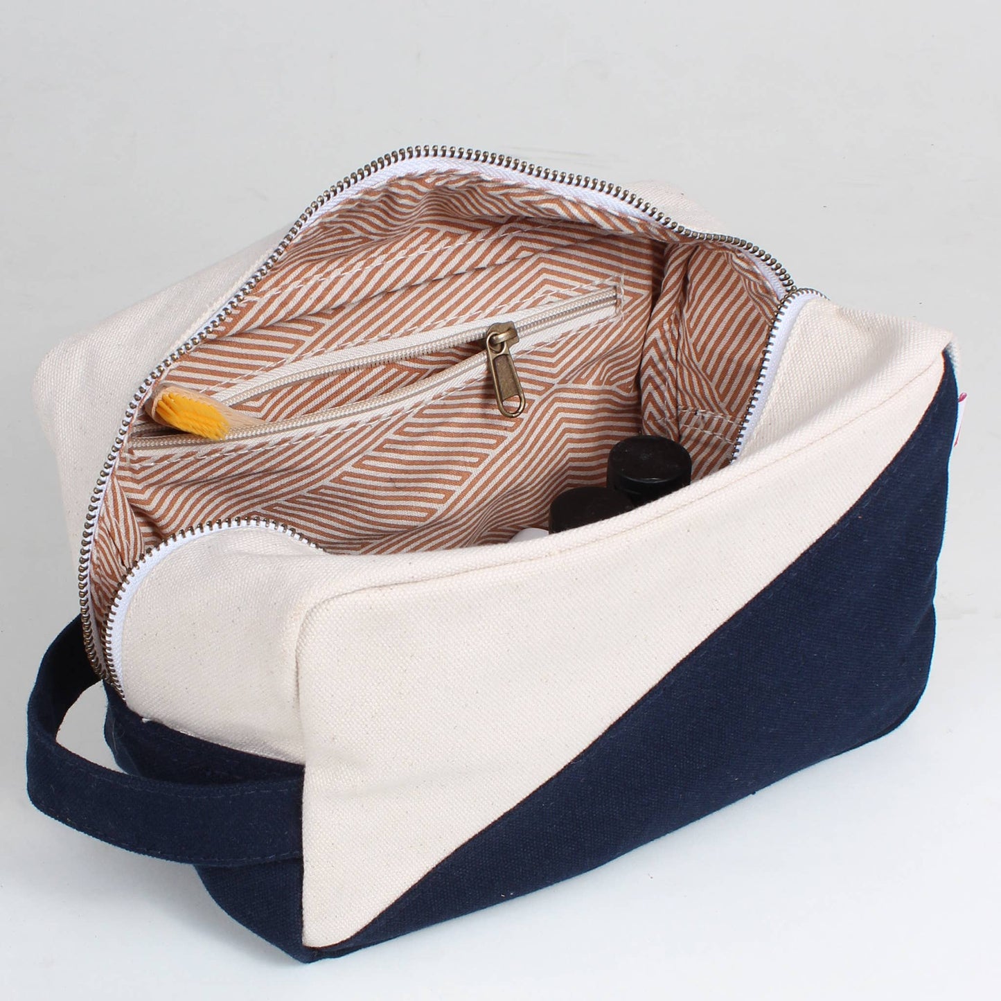 Shore Bags Toiletry Bag