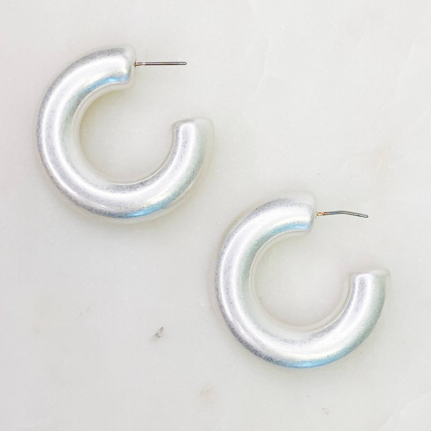 Round And Smooth Medium Hoop Earrings